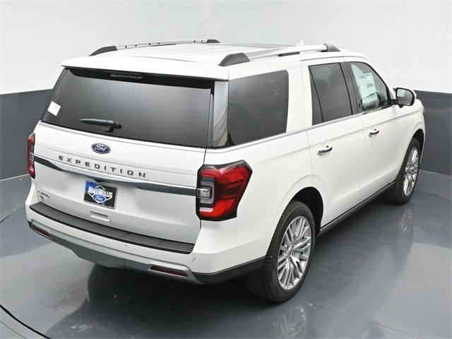 new 2024 Ford Expedition car, priced at $64,395