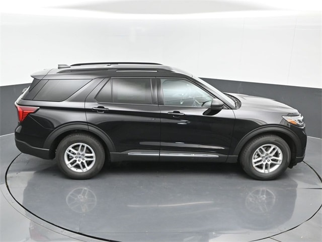 new 2025 Ford Explorer car, priced at $41,210