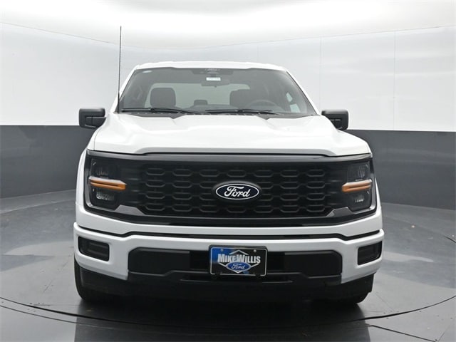 new 2025 Ford F-150 car, priced at $40,795