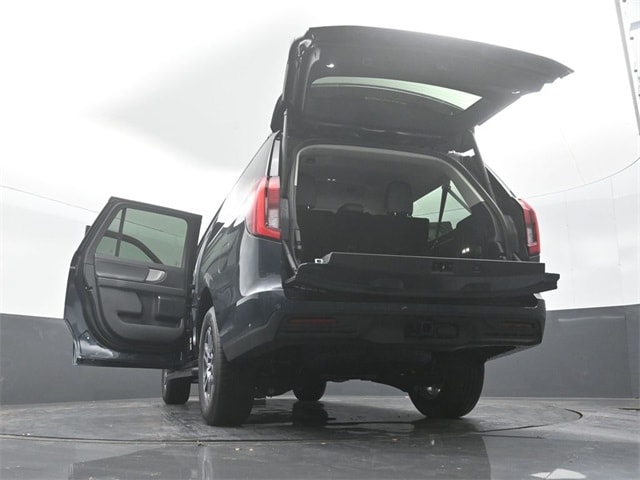 new 2025 Ford Expedition car, priced at $71,705