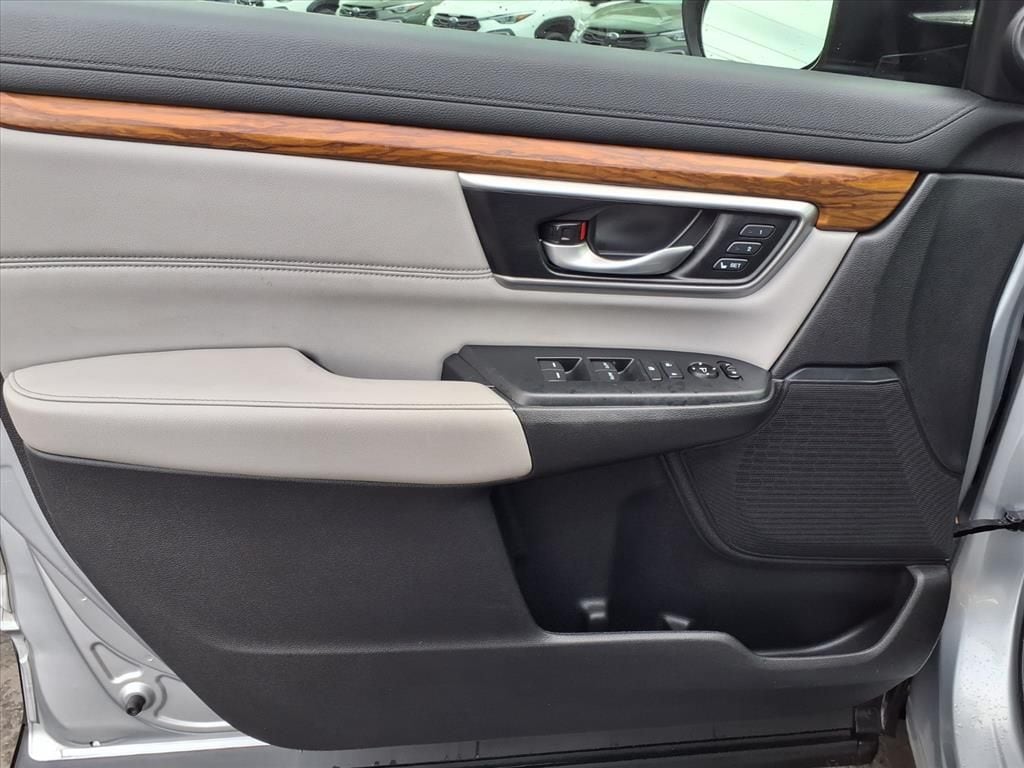 used 2019 Honda CR-V car, priced at $22,000