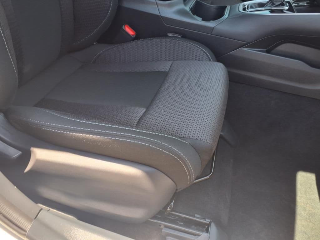 used 2025 Subaru Outback car, priced at $33,000