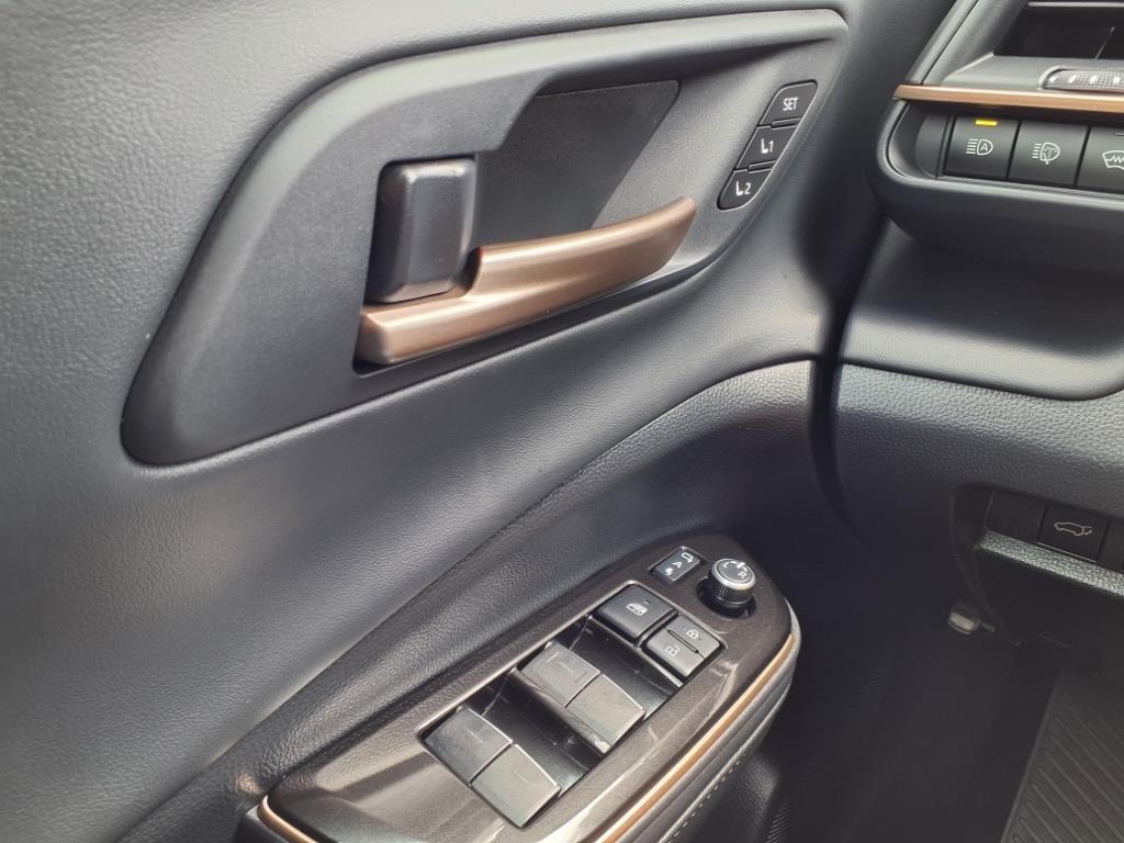 used 2025 Toyota Crown Signia car, priced at $41,000