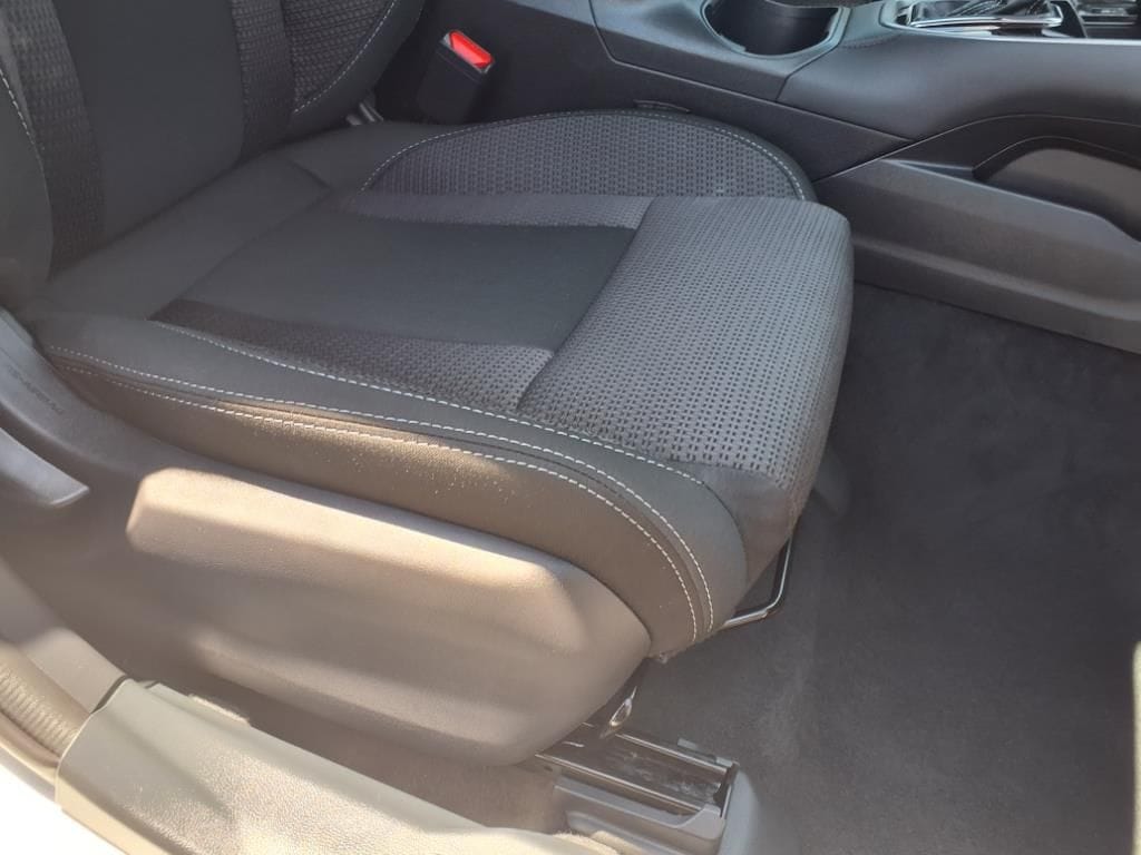 used 2025 Subaru Outback car, priced at $33,000