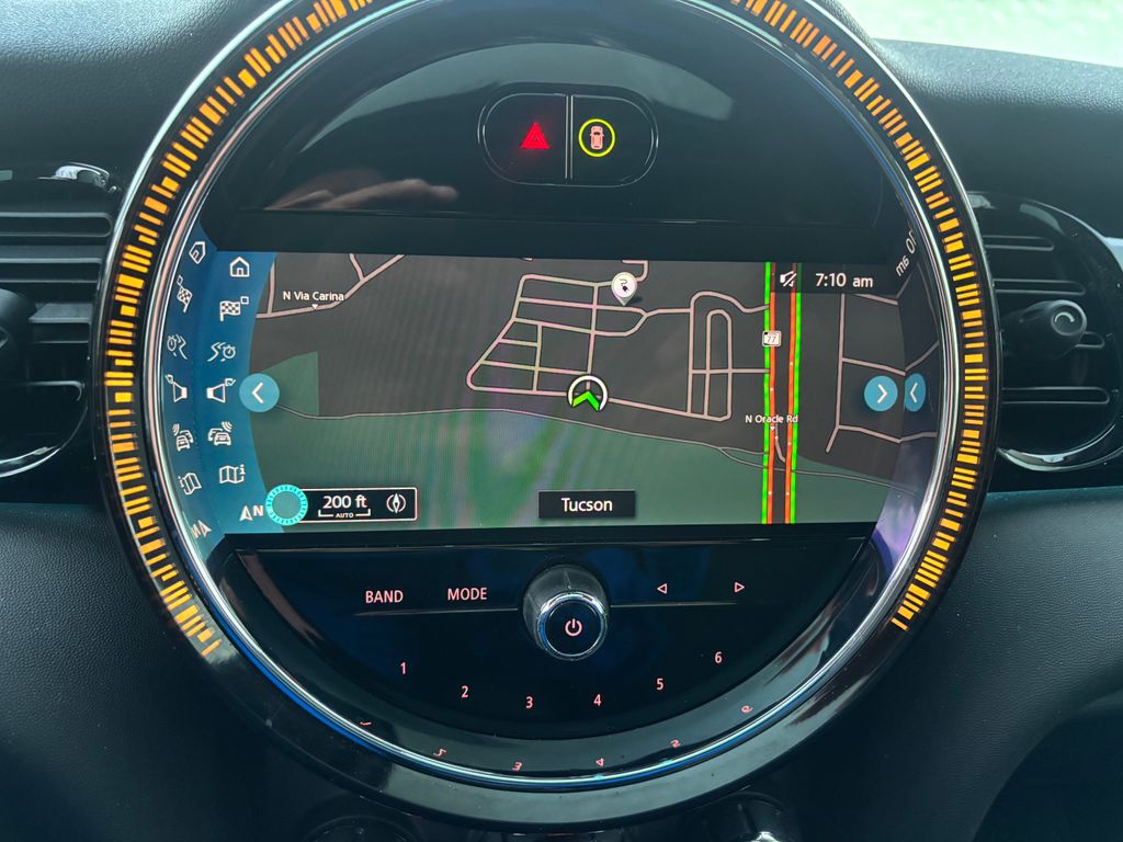 used 2022 MINI Electric Hardtop 2 Door car, priced at $18,000