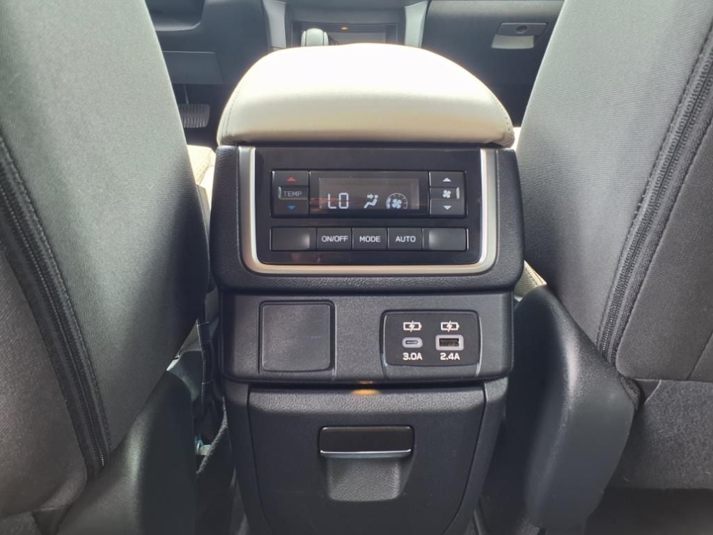 used 2024 Subaru Ascent car, priced at $33,000