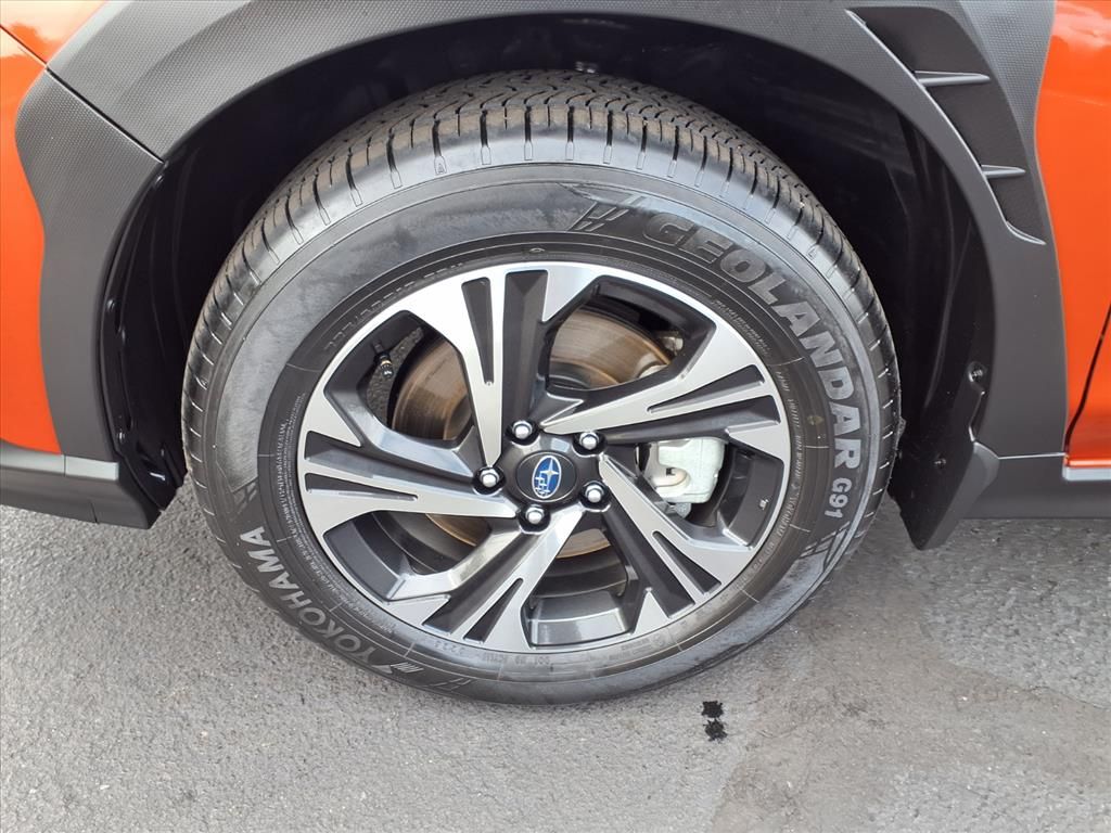 used 2025 Subaru Crosstrek car, priced at $27,500