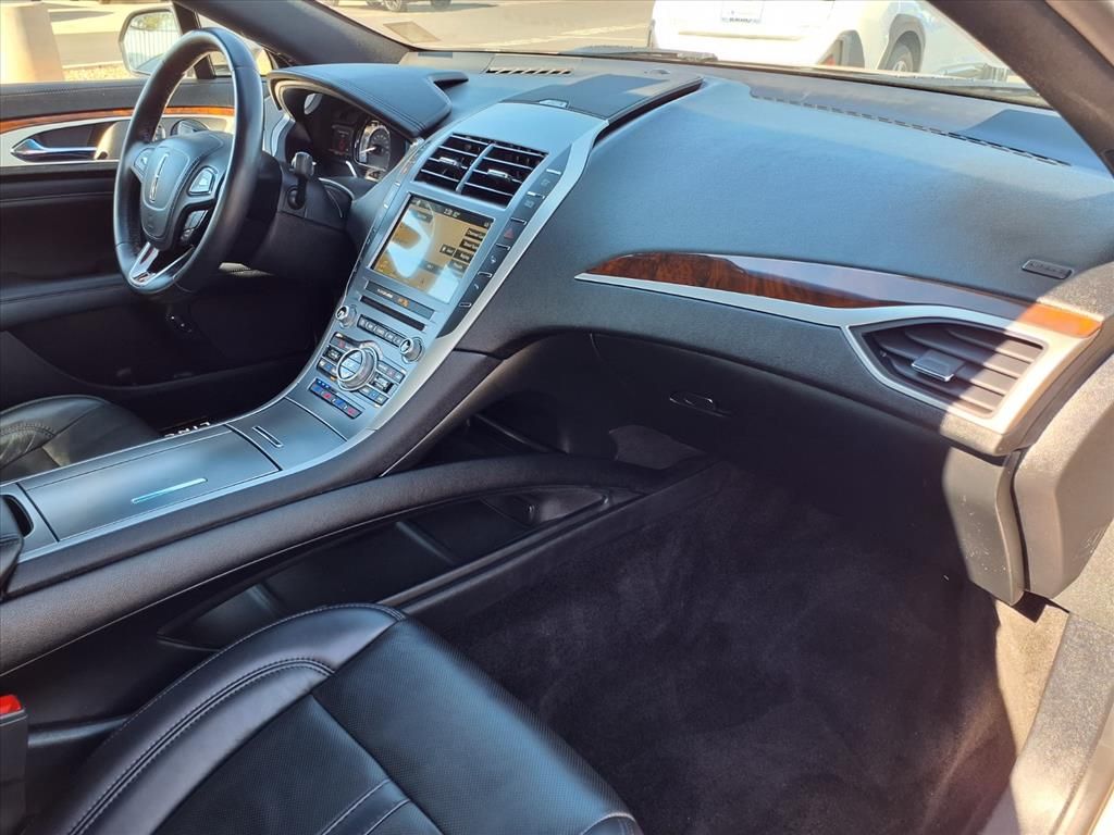 used 2018 Lincoln MKZ Hybrid car, priced at $19,000