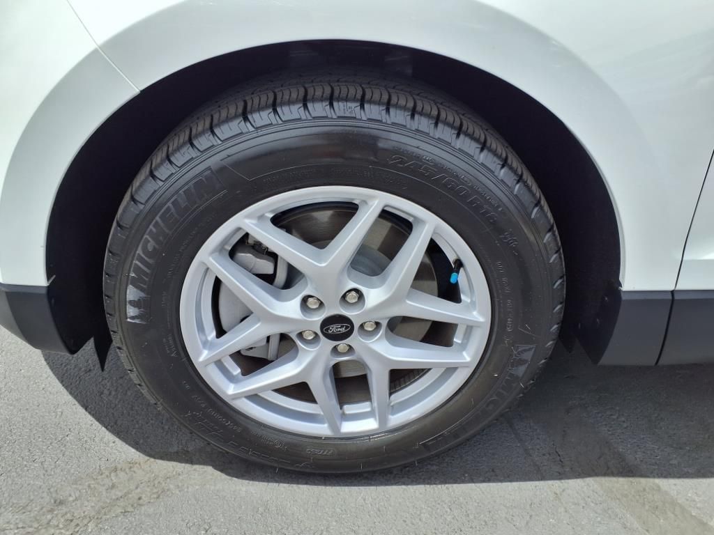 used 2024 Ford Edge car, priced at $26,500