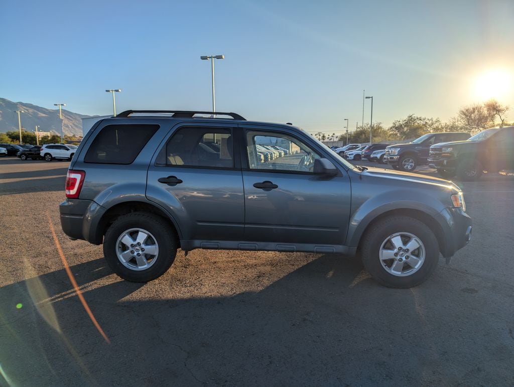 used 2010 Ford Escape car, priced at $8,000