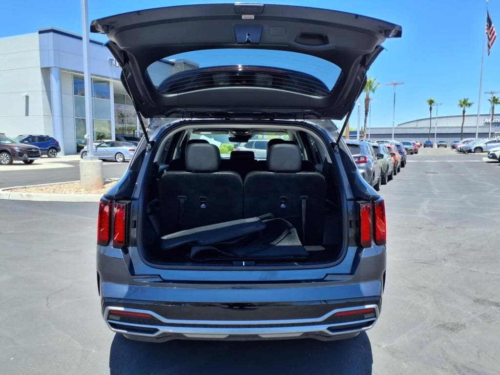 used 2023 Kia Sorento car, priced at $29,500