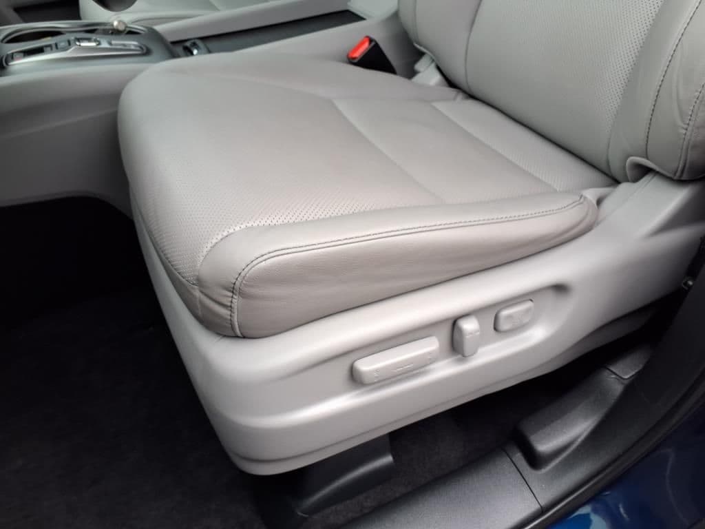 used 2023 Honda Ridgeline car, priced at $35,000