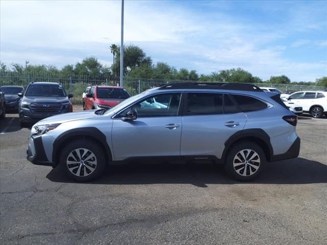 used 2025 Subaru Outback car, priced at $32,000