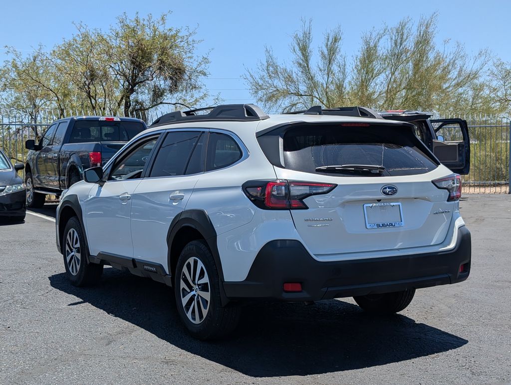 used 2024 Subaru Outback car, priced at $30,000