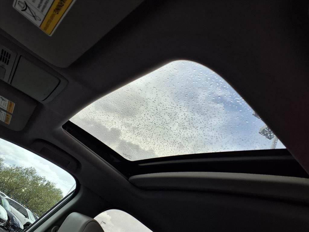 used 2019 Honda CR-V car, priced at $22,000