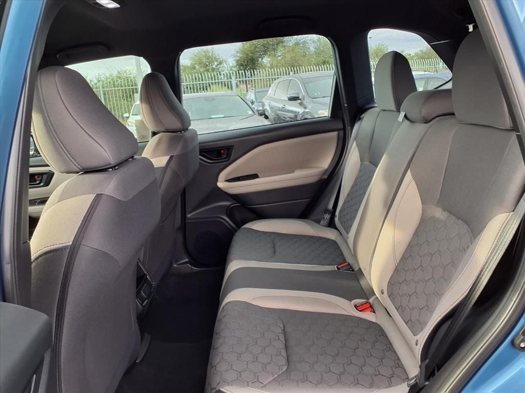 used 2025 Subaru Forester car, priced at $29,000