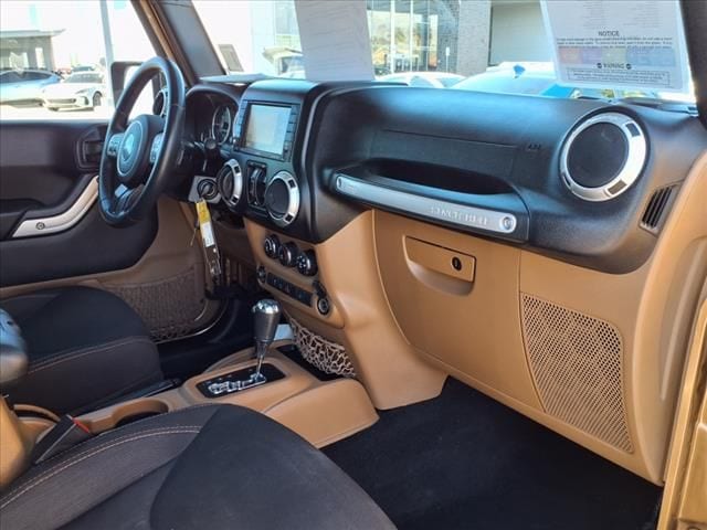 used 2015 Jeep Wrangler Unlimited car, priced at $14,000