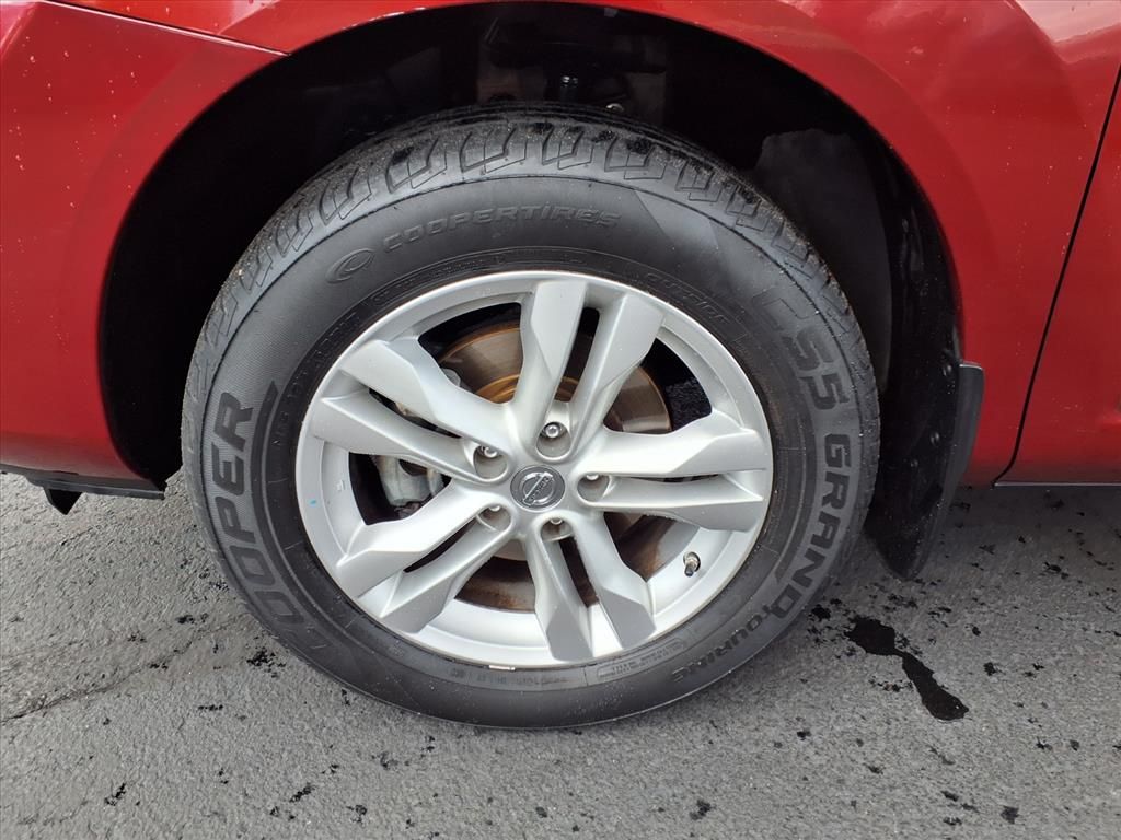 used 2013 Nissan Rogue car, priced at $6,000