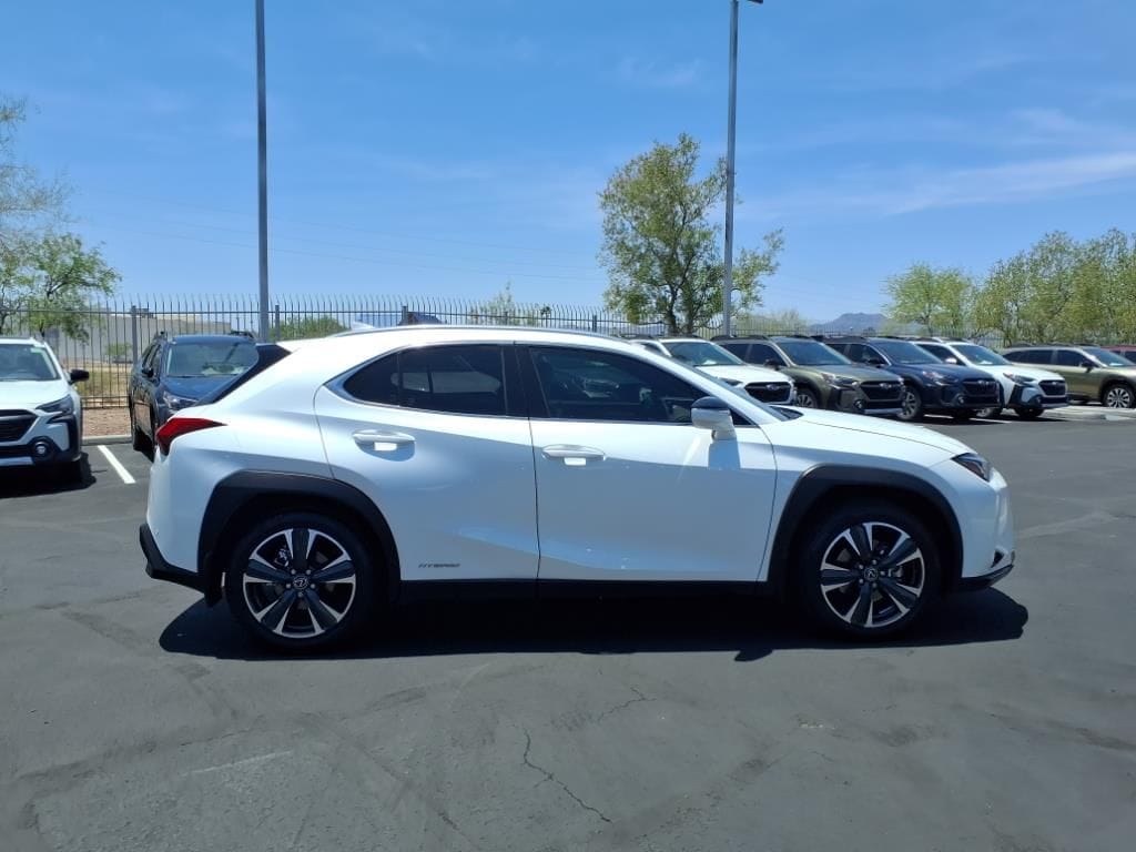 used 2021 Lexus UX 250h car, priced at $29,000