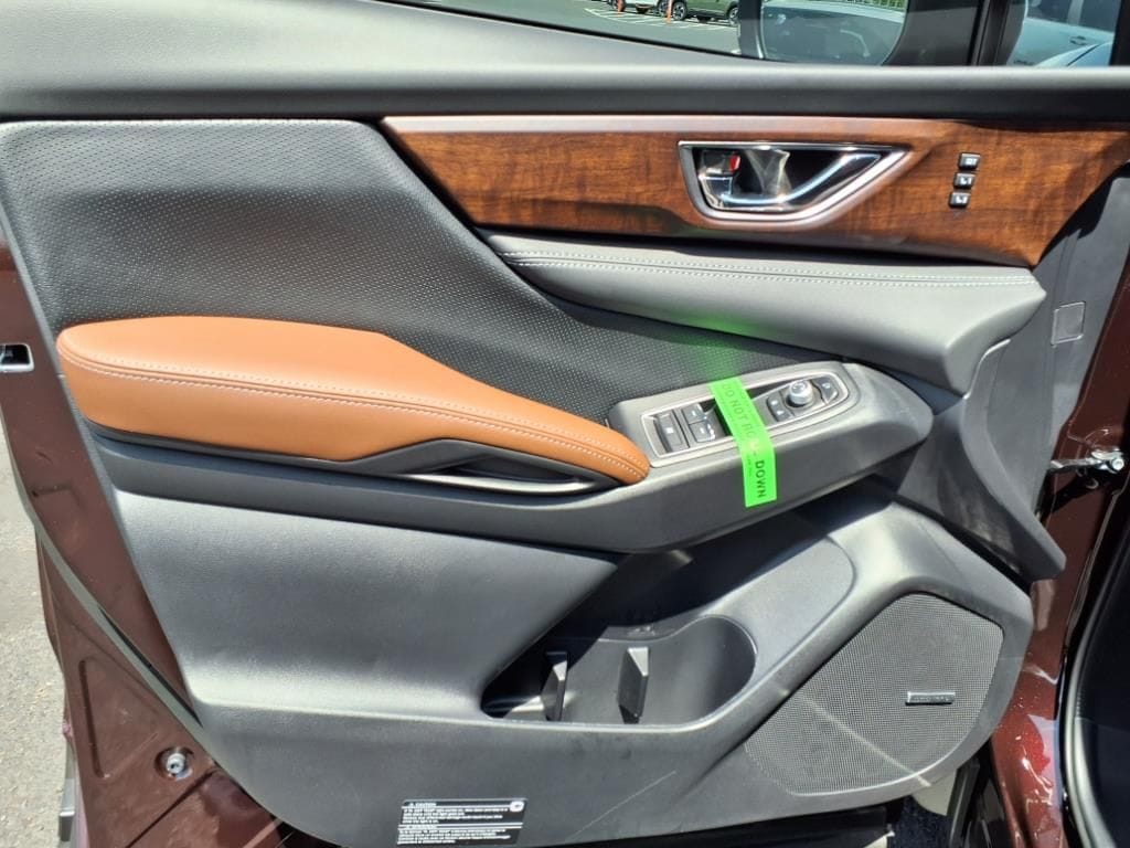 new 2025 Subaru Ascent car, priced at $54,044
