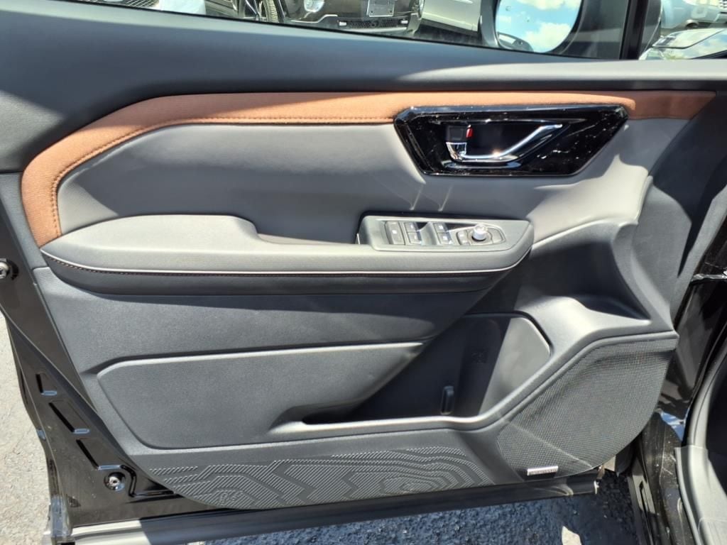 new 2025 Subaru Forester car, priced at $40,264