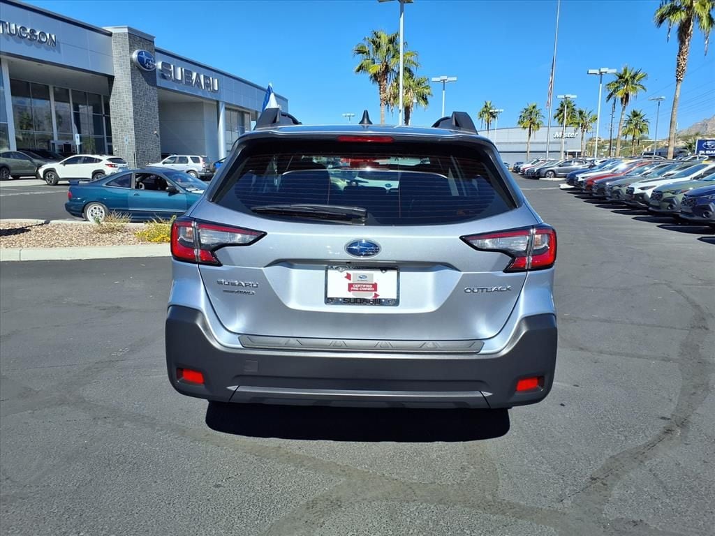 used 2025 Subaru Outback car, priced at $27,500