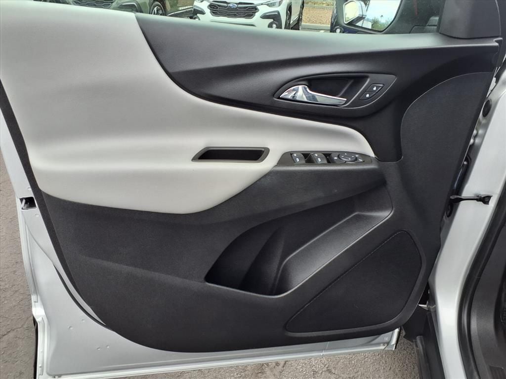 used 2021 Chevrolet Equinox car, priced at $15,750