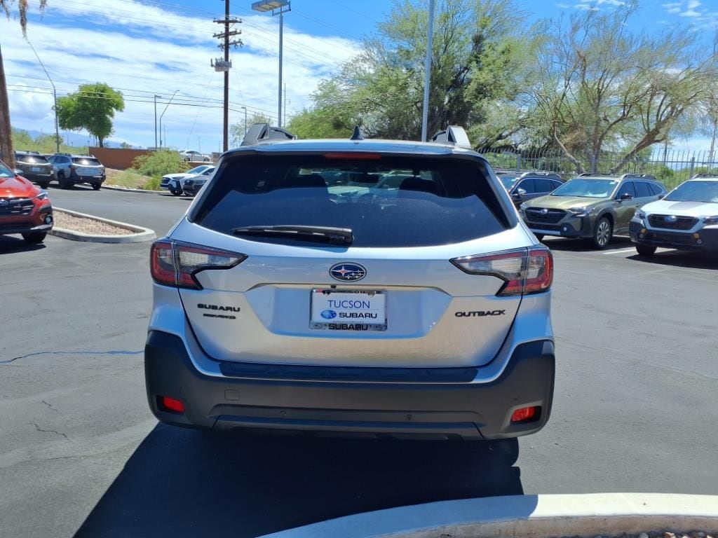 used 2025 Subaru Outback car, priced at $31,000
