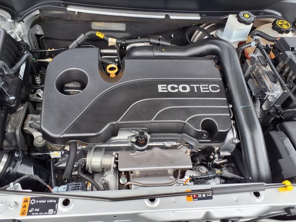 used 2021 Chevrolet Equinox car, priced at $15,750