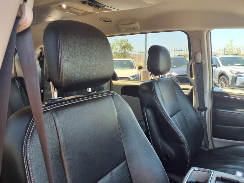 used 2015 Chrysler Town & Country car, priced at $7,777