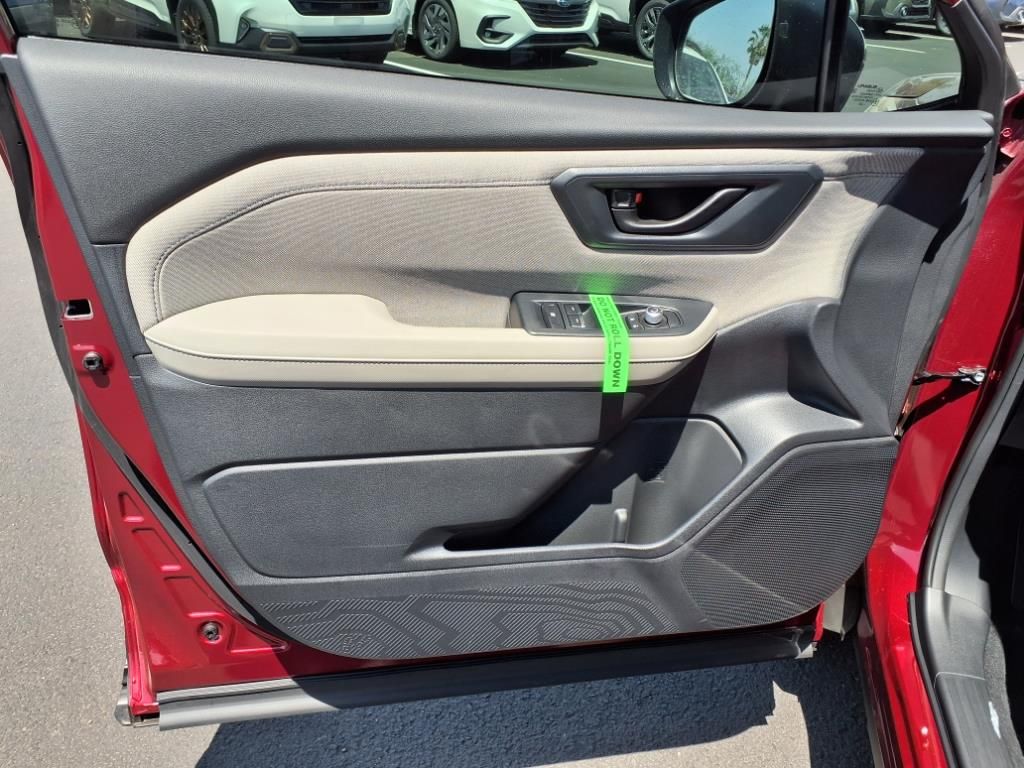 new 2025 Subaru Forester car, priced at $35,601
