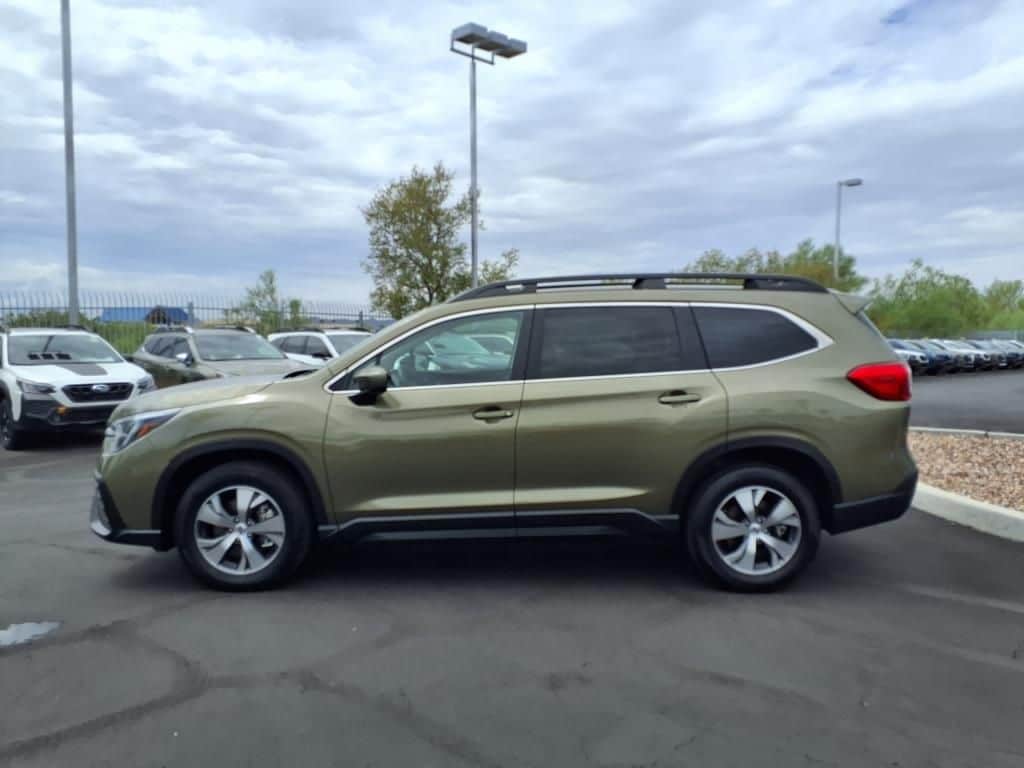 used 2024 Subaru Ascent car, priced at $33,000
