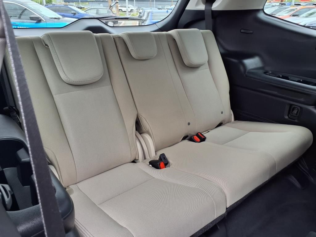 used 2024 Subaru Ascent car, priced at $33,000