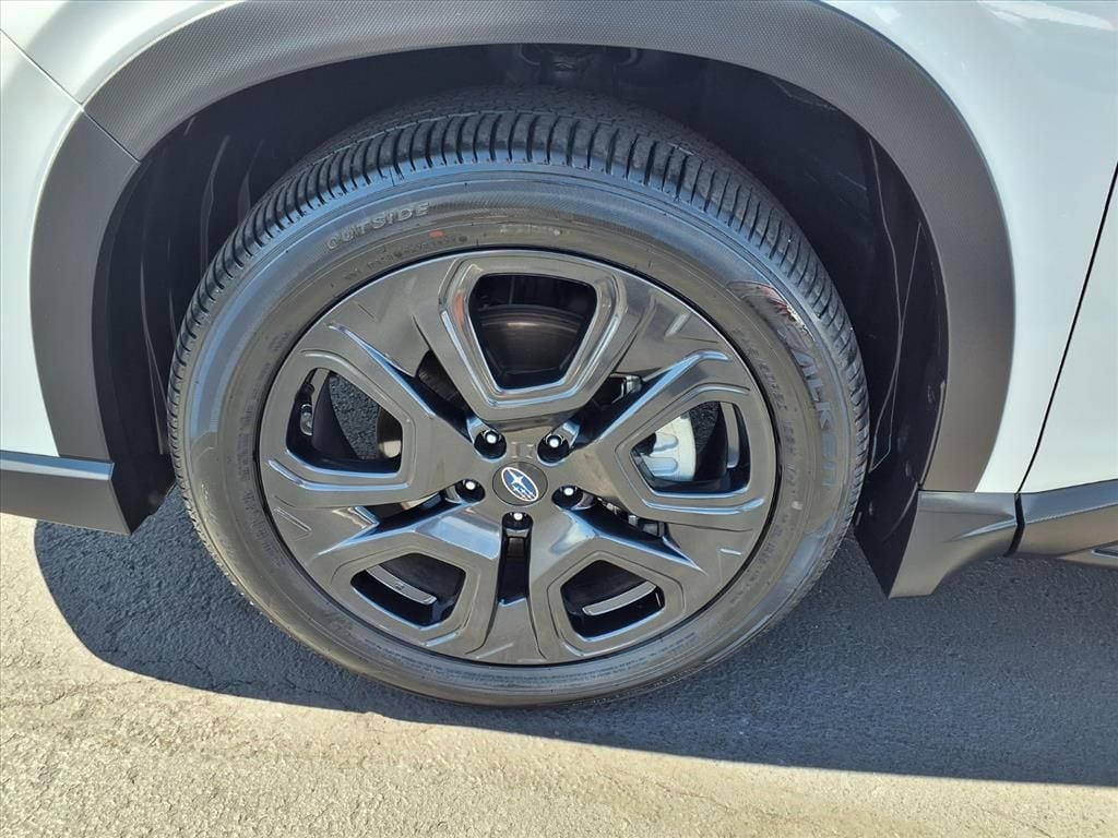 used 2025 Subaru Ascent car, priced at $48,000