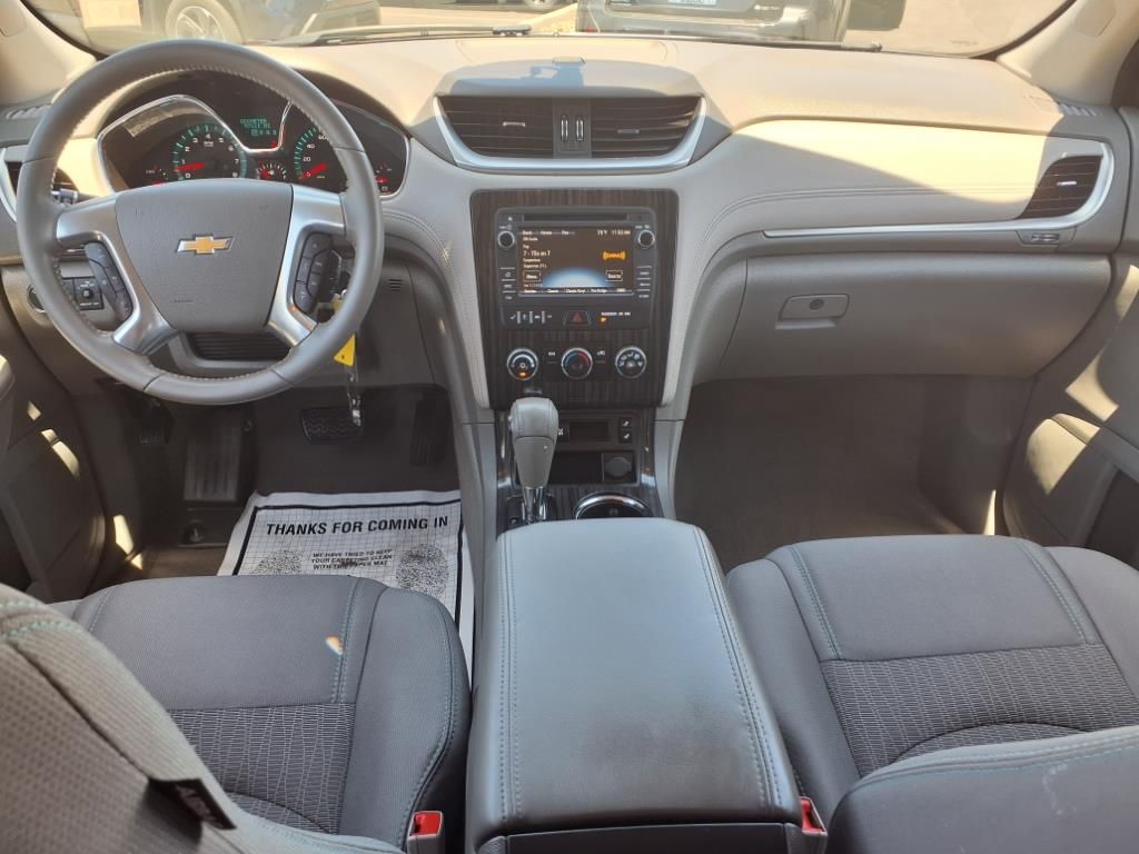 used 2014 Chevrolet Traverse car, priced at $11,000