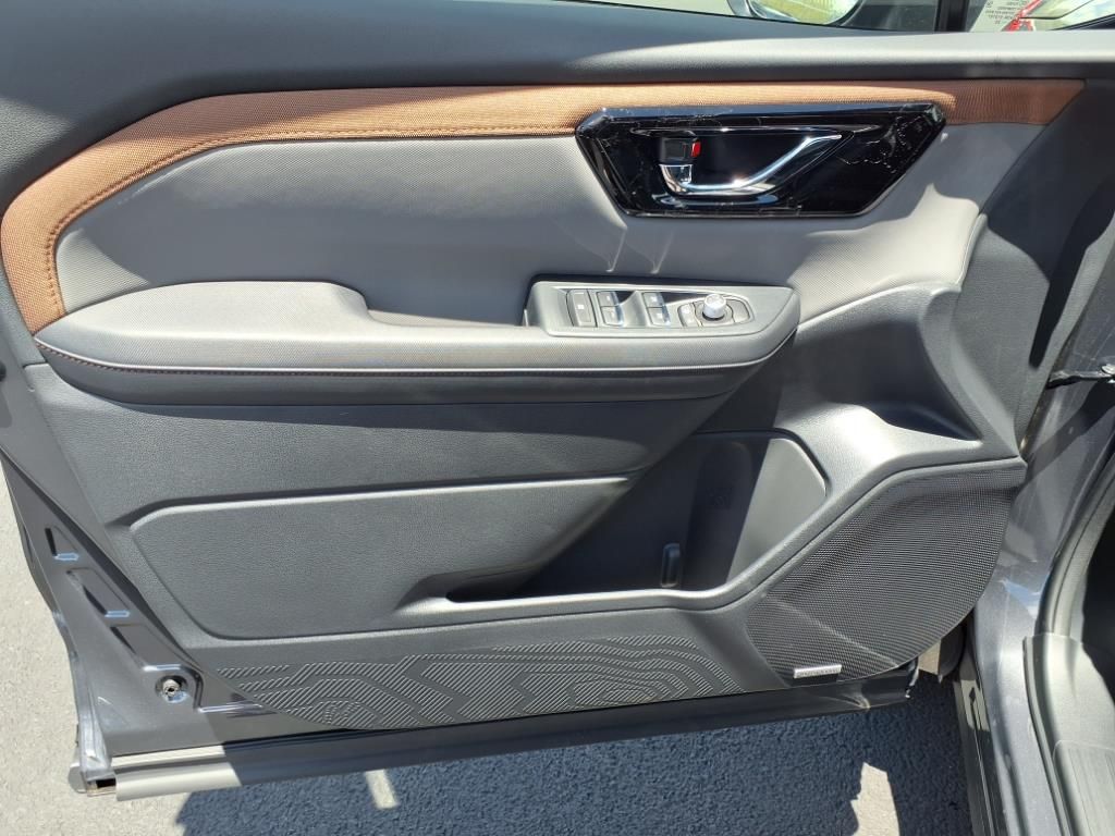 new 2025 Subaru Forester car, priced at $40,264