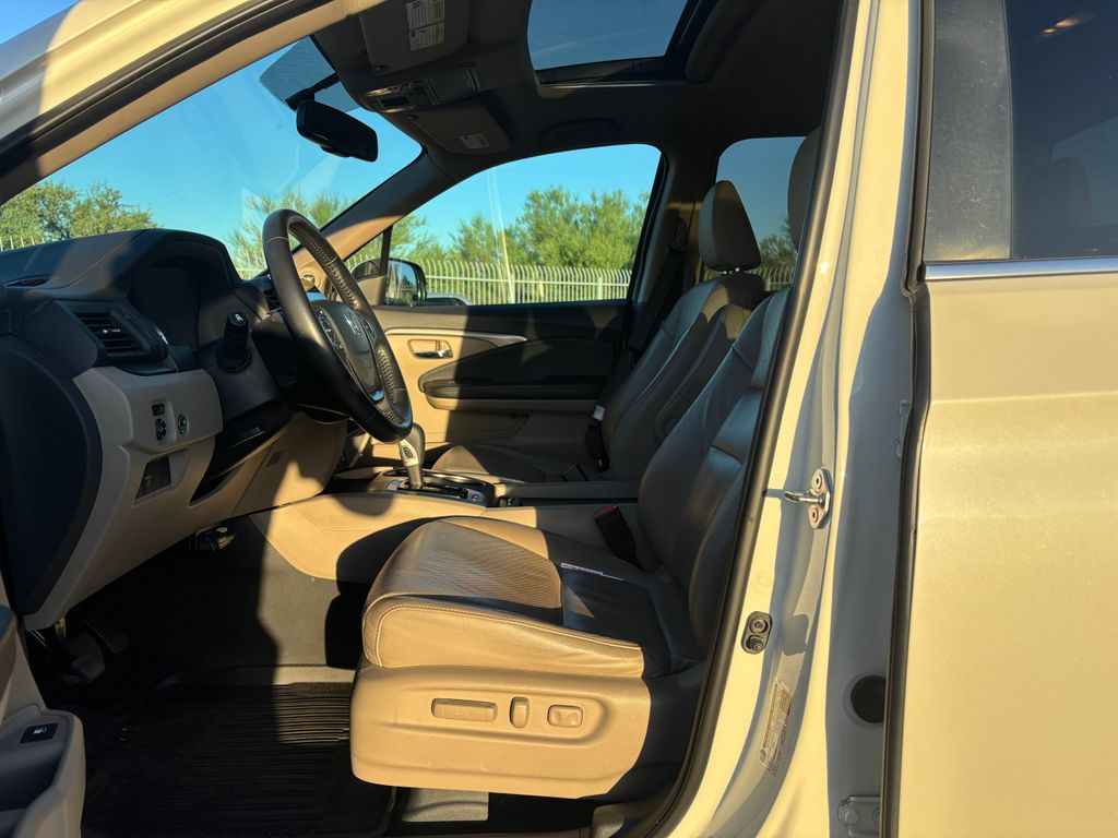 used 2019 Honda Ridgeline car, priced at $26,500