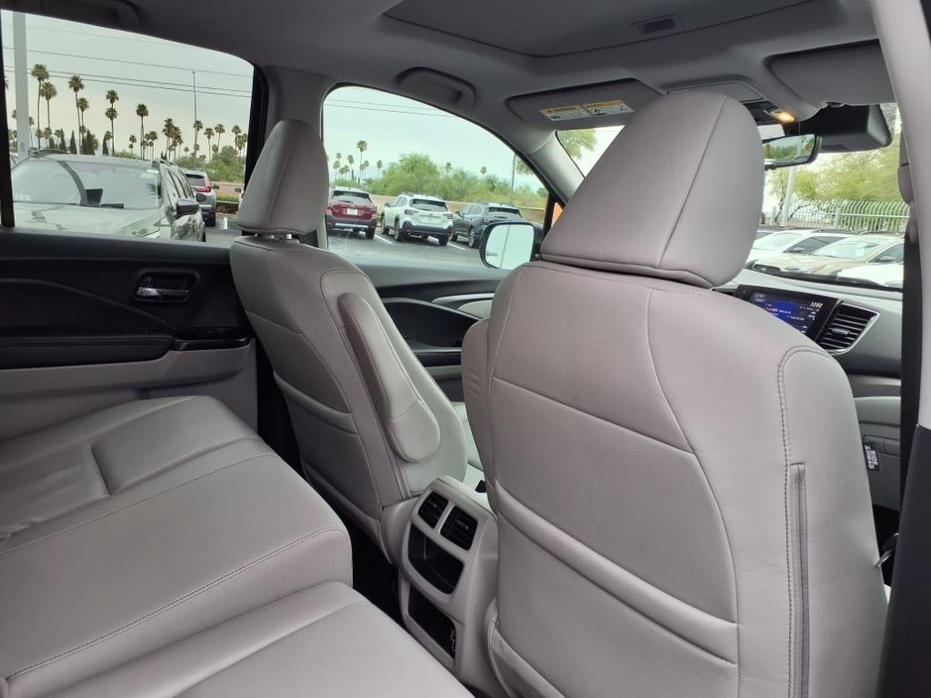 used 2023 Honda Ridgeline car, priced at $35,000