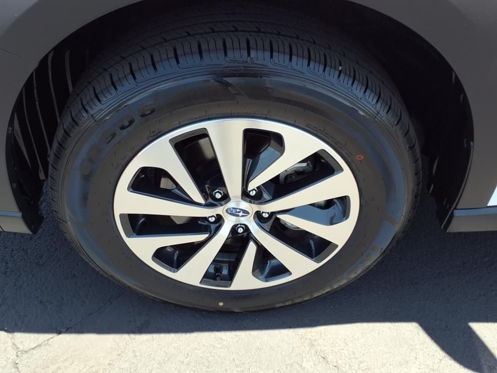 used 2024 Subaru Outback car, priced at $31,000