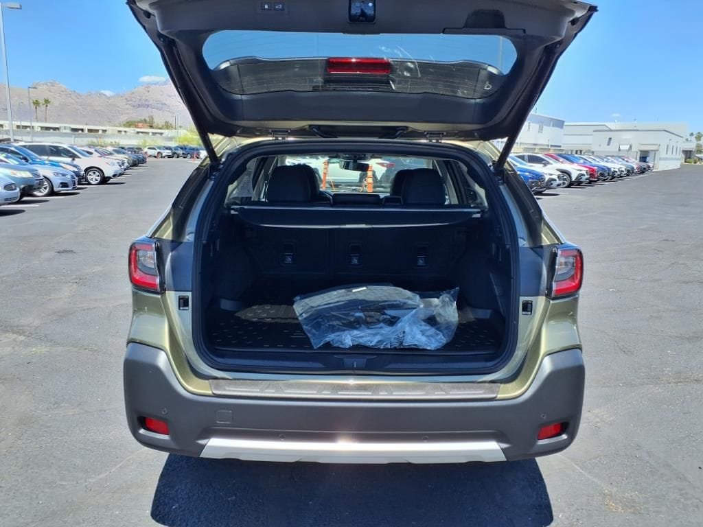 new 2025 Subaru Outback car, priced at $43,424