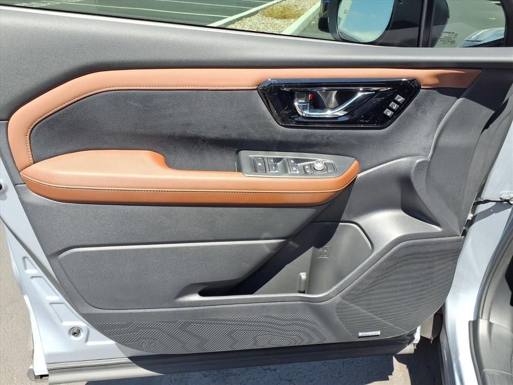 new 2025 Subaru Forester car, priced at $44,204