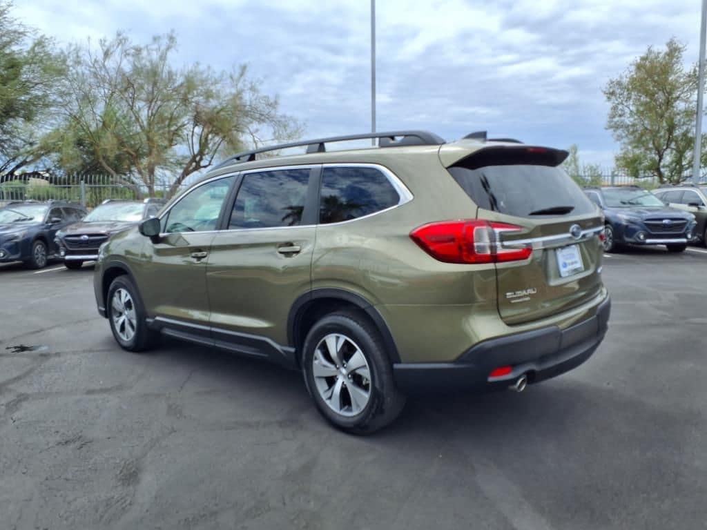 used 2024 Subaru Ascent car, priced at $33,000