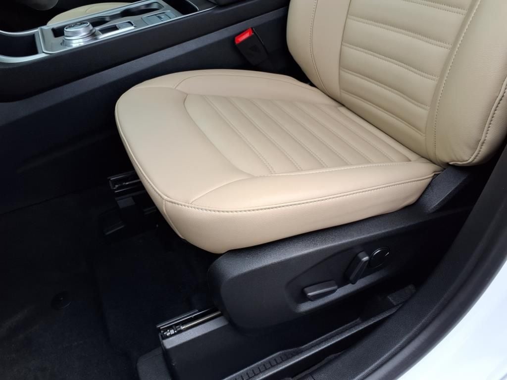 used 2024 Ford Edge car, priced at $26,500