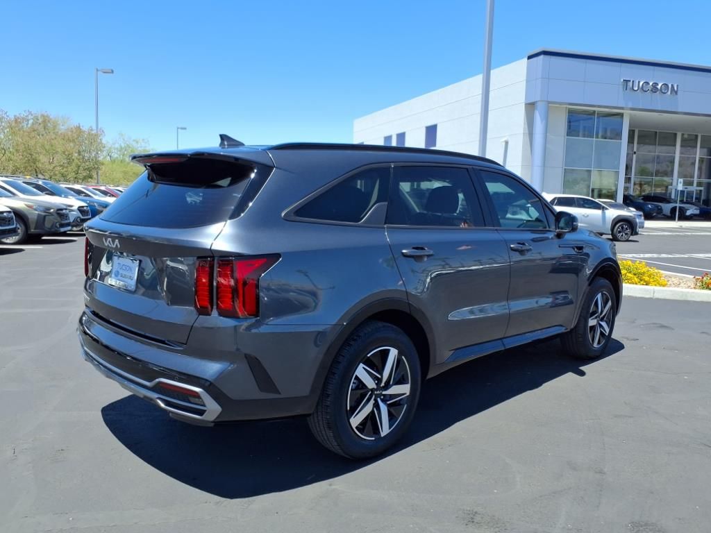 used 2023 Kia Sorento car, priced at $29,500