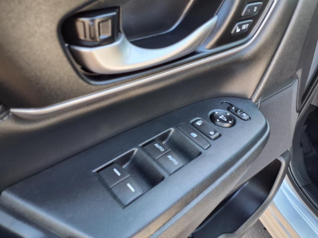 used 2018 Honda CR-V car, priced at $21,000