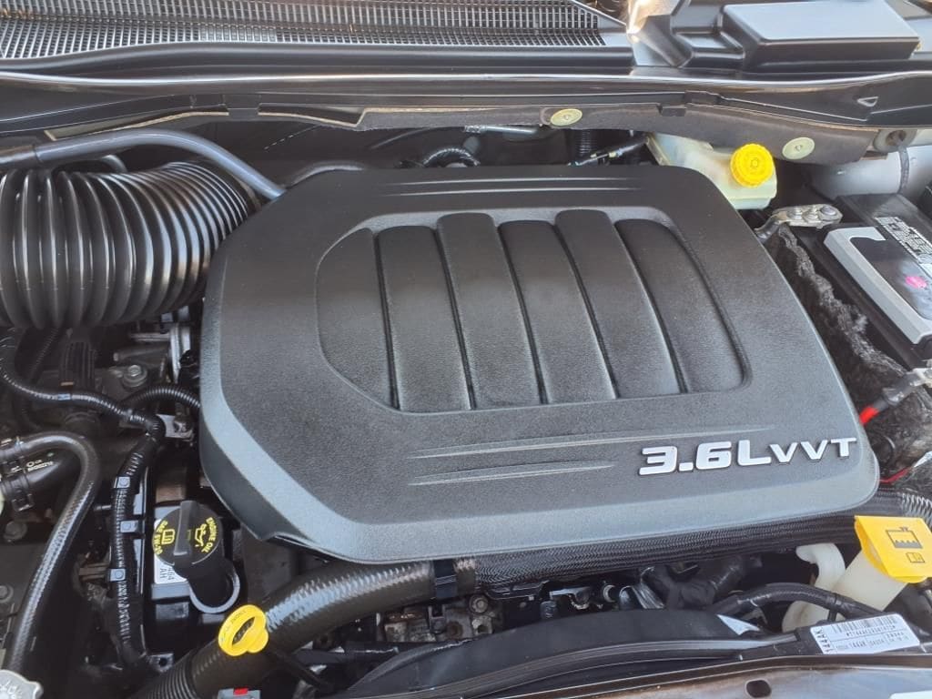 used 2015 Chrysler Town & Country car, priced at $7,777