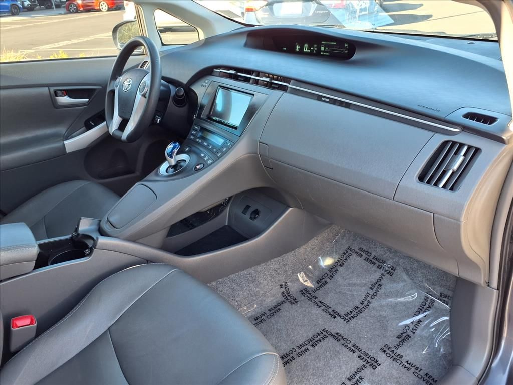 used 2010 Toyota Prius car, priced at $7,500