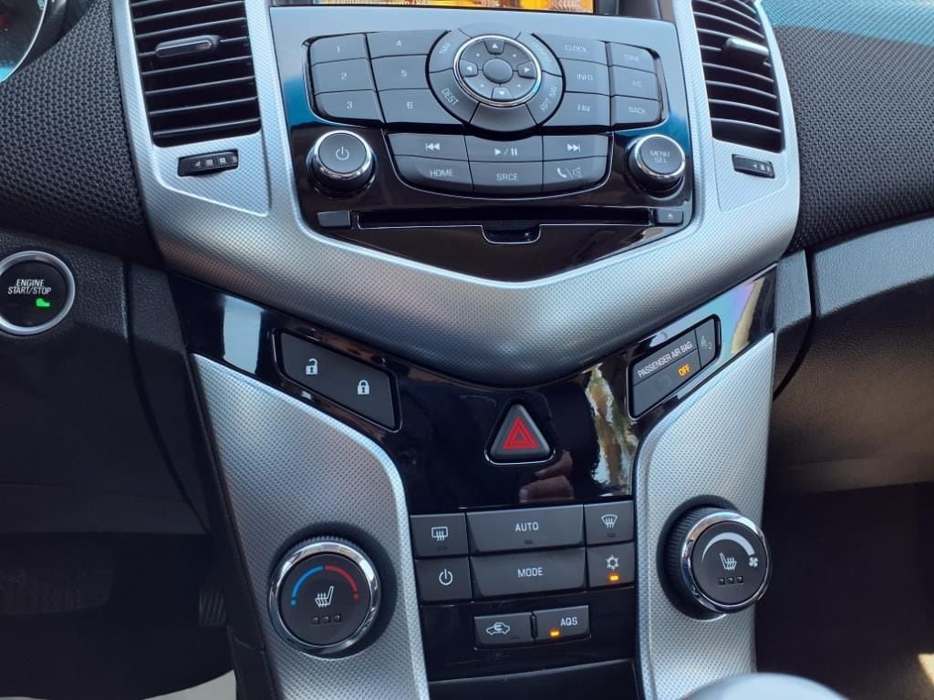 used 2014 Chevrolet Cruze car, priced at $10,000