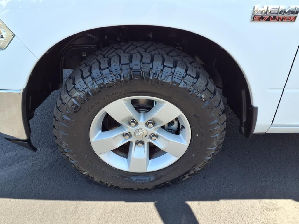 used 2019 Ram 1500 Classic car, priced at $17,000