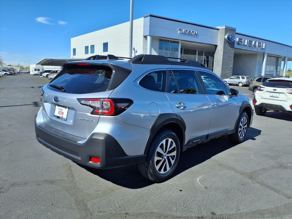 used 2025 Subaru Outback car, priced at $27,500